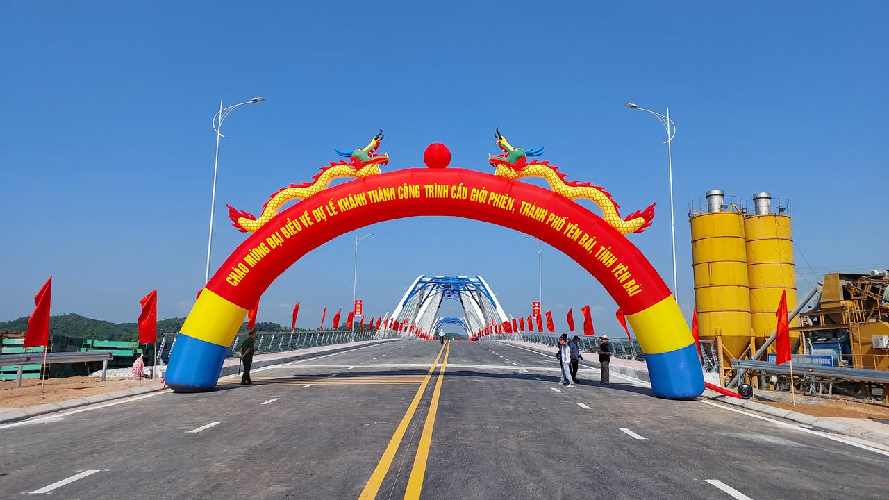 Yên Bái khánh thành cây cầu thứ 8 bắc qua sông Hồng