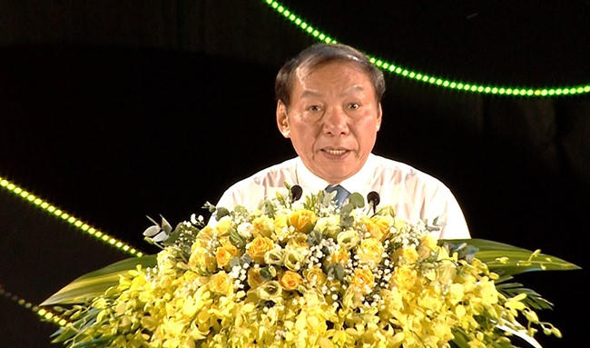 Tưng bừng khai mạc lễ hội Mường Lò