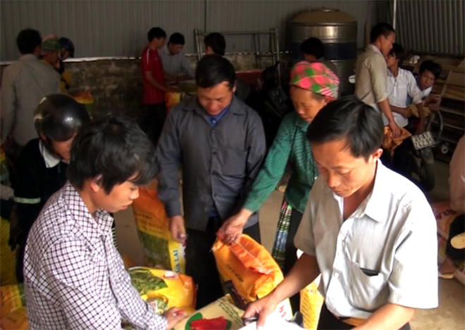 Người dân tộc thiểu số ở vùng “lõi nghèo” được hỗ trợ vốn, con giống, cây trồng, kỹ thuật vươn lên thoát nghèo