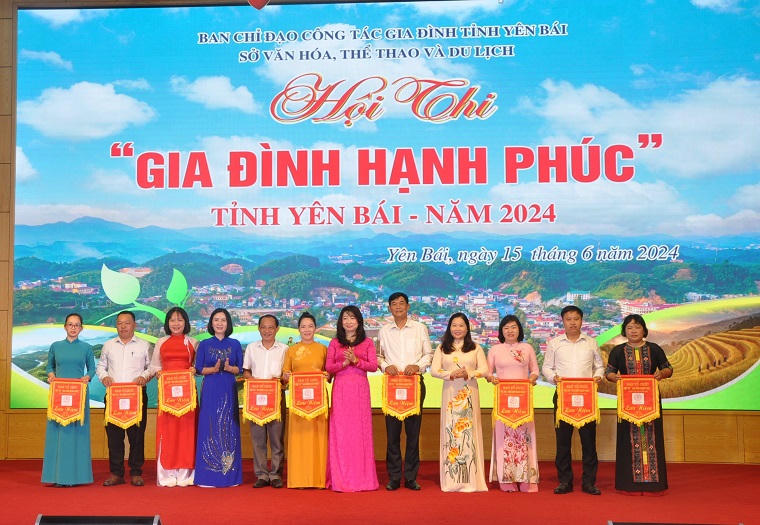 Yên Bái tổ chức hội thi “Gia đình hạnh phúc”