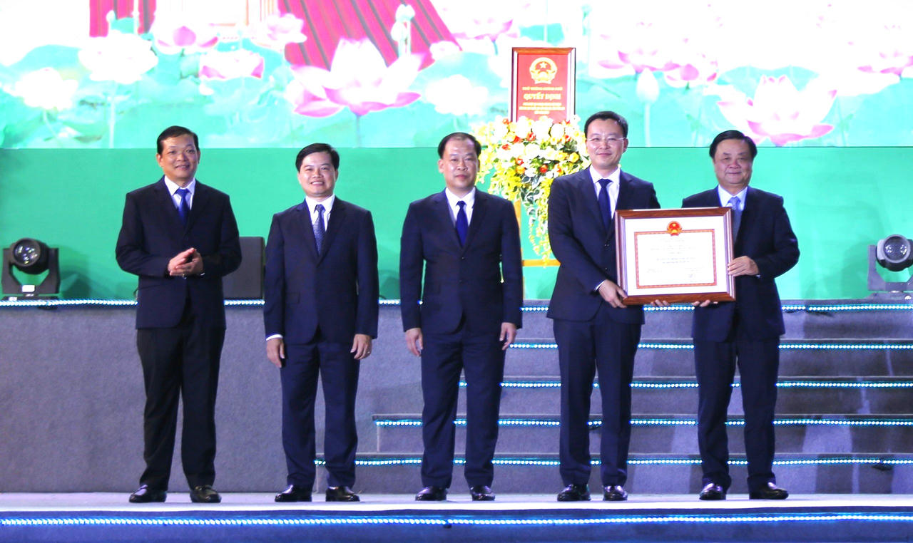 Hồ Thác Bà – Viên ngọc xanh giữa trời Tây Bắc