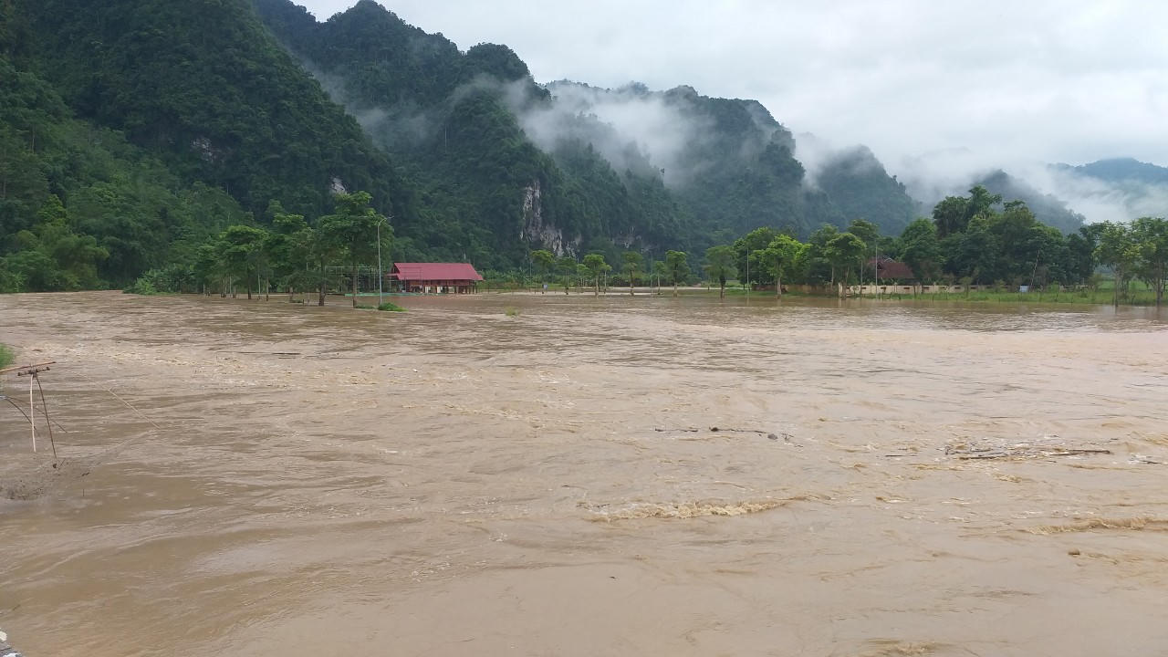 Công bố tình huống khẩn cấp về thiên tai tại thị trấn Lăng Can