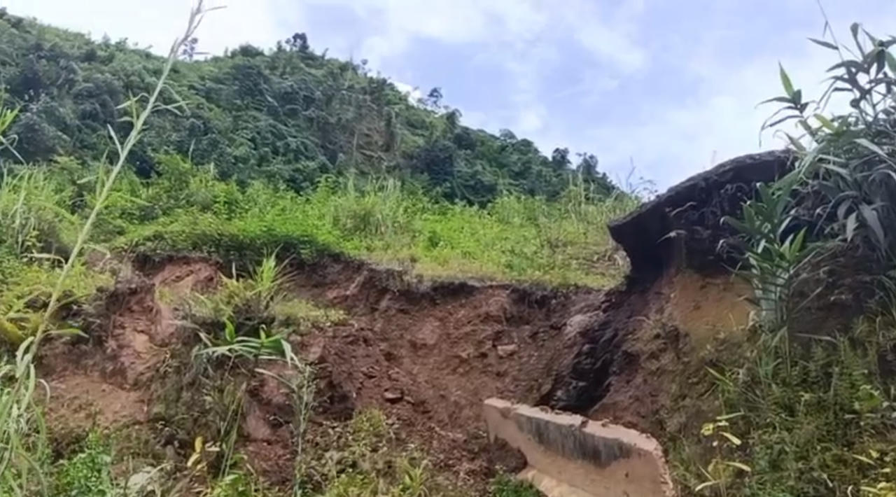 Di dời 460 học sinh người Mông ở Yên Bái do trường sạt lở