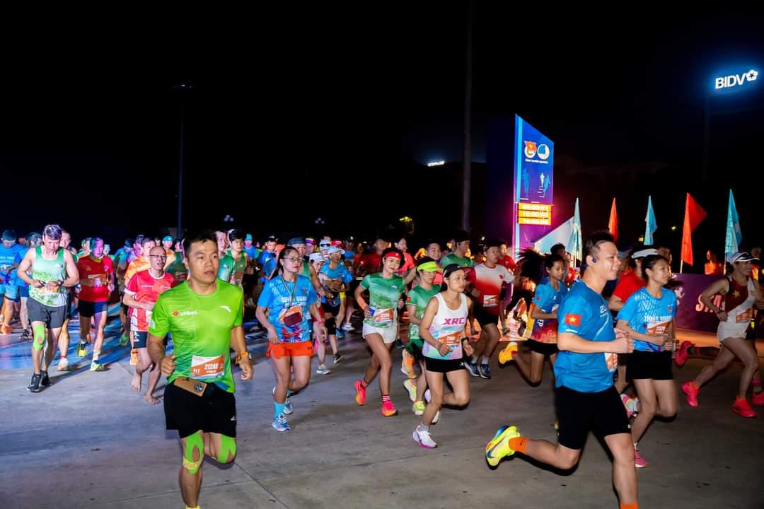 Giải Marathon Tuyên Quang thu hút 1.500 vận động viên