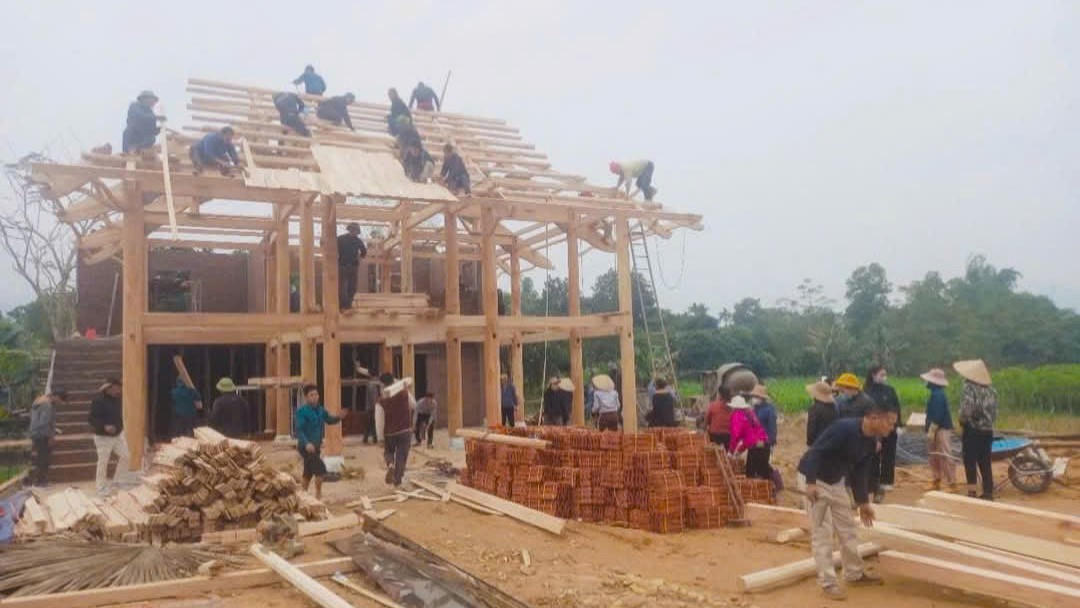 Tự mua đất cất nhà sau lũ, người đàn ông ở Yên Bái từ chối nhận nhà tái định cư