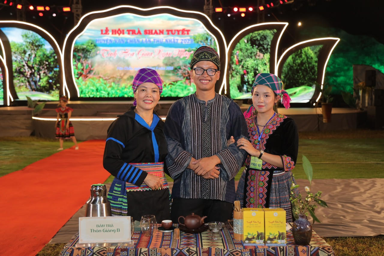 Yên Bái: Tổ chức lễ hội trà Shan tuyết dịp 30/4