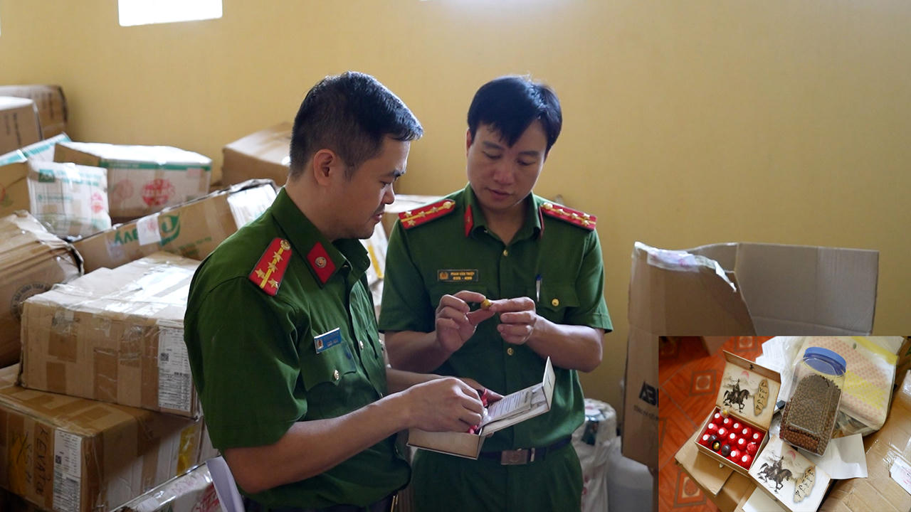 Khởi tố 2 đối tượng liên quan đến Viên hoàn mềm Quân vương Nhất sinh đan 