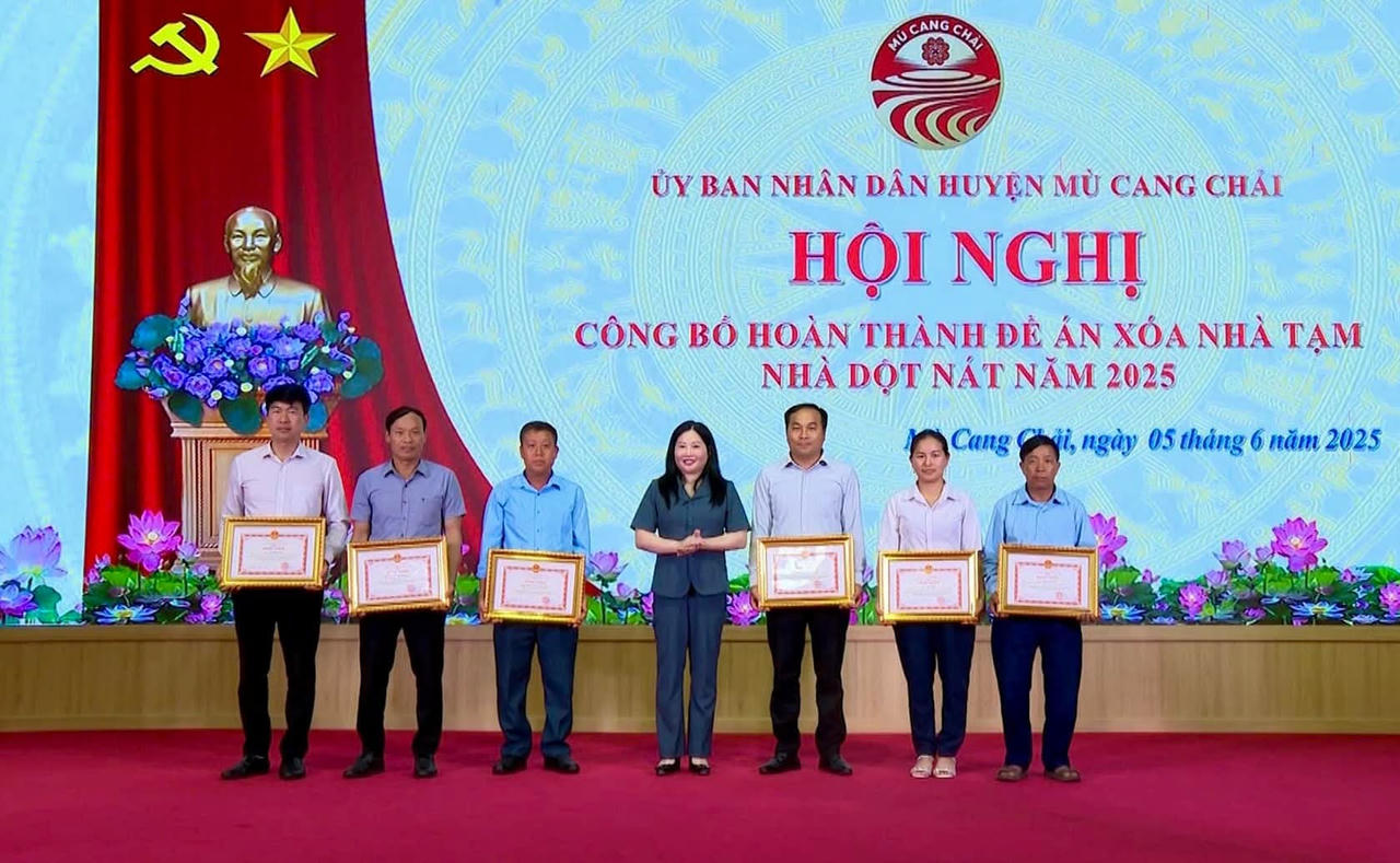 Huyện vùng cao Mù Cang Chải hoàn thành đề án xóa nhà tạm