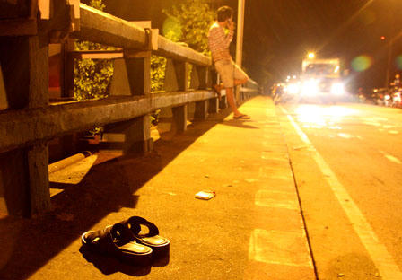 Cãi nhau với người yêu, thanh niên gieo mình tự vẫn