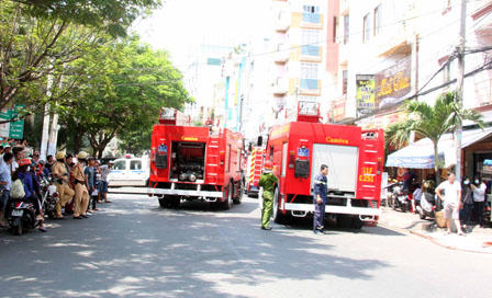 Cháy nhà nghi do hàn sắt