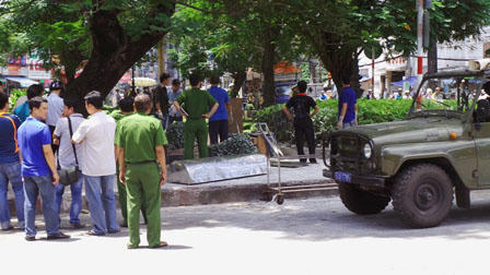  TP Hồ Chí Minh: người đàn ông vô gia cư tự thiêu ở công viên 