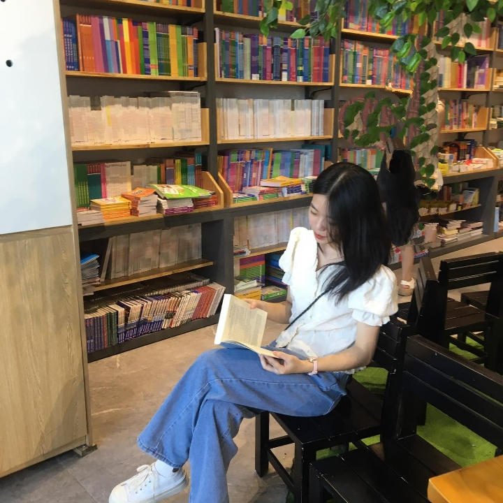 Nữ sinh nghèo dân tộc Thái 'sợ' môn Văn và hành trình trở thành thủ khoa khối C