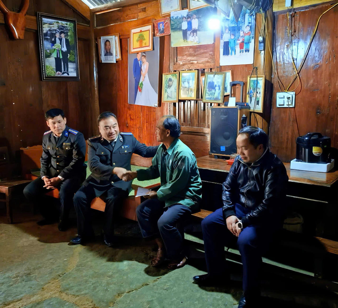 Quyền Chi cục trưởng Chi cục Thi hành án dân sự Mùa Bá Hùa: Người gieo niềm tin pháp luật trên vùng biên viễn