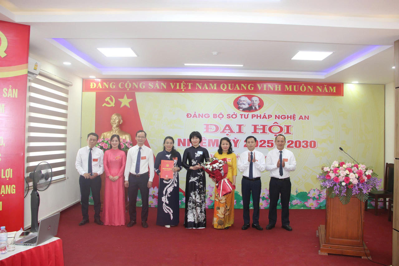 Đảng bộ Sở Tư pháp Nghệ An nhiệm kỳ 2025 – 2030: “Đoàn kết, dân chủ, đổi mới, phát triển”