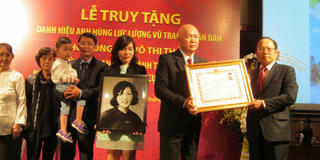 Nguyên Tổng Cục trưởng Tổng Cục Du lịch được truy tặng danh hiệu AHLLVTND
