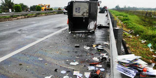 Tai nạn kinh hoàng trên đường cao tốc TP.HCM - Trung Lương