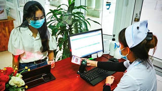 Người Hà Nội không cần mang thẻ BHYT giấy khi đi khám chữa bệnh 
