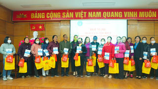 Mang Tết ấm đến với người dân có hoàn cảnh khó khăn tại Hồng Bàng