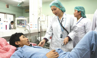 Khám trái tuyến tại mọi bệnh viện huyện đều hưởng 100% BHYT