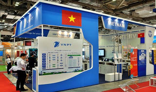 Nhiều ứng dụng của VNPT gây ấn tượng tại Triển lãm quốc tế Communic Asia 2017