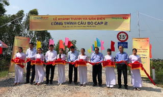 Long An: Khánh thành cầu giao thông nông thôn do MobiFone tài trợ xây dựng