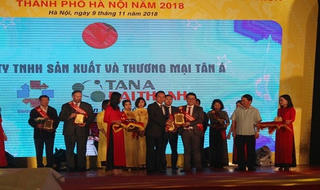Thương hiệu Rossi được vinh danh Top 1 Hàng Việt Nam được người tiêu dùng yêu thích