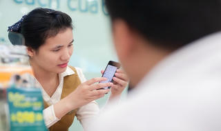 Hoa hậu Trần Tiểu Vy làm đại diện thương hiệu ViettelPay