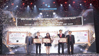 3 nhóm sản phẩm của Tân Á Đại Thành nhận kỷ lục “Số lượng tiêu thụ nhiều nhất Việt Nam”