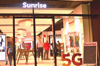 Ra mắt điện thoại 5G đầu tiên tại Thụy Sĩ