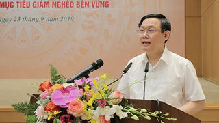 Tập trung vốn ưu đãi cho người nghèo vào một mối