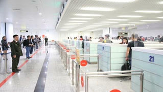 Các trường hợp chưa cho nhập cảnh vào Việt Nam