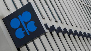 Nga và OPEC bất đồng về vấn đề cắt giảm sản lượng dầu