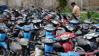 Những trường hợp nào người vi phạm giao thông được tự bảo quản phương tiện?