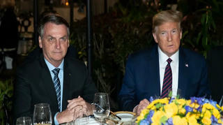 Tổng thống Brazil J.Bolsonaro âm tính với SARS-CoV-2