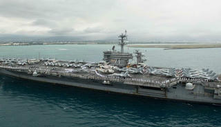 Hạm trưởng tàu USS Theodore Roosevelt có thể bị phạt sau khi viết thư kêu cứu vì Covid-19