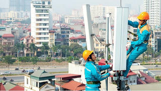 Bốn nhà mạng miễn toàn bộ phí cho các báo điện tử trong 2 tháng