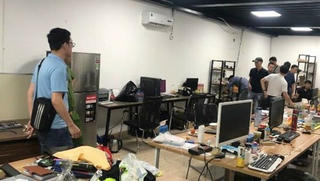 Đánh sập đường dây đánh bạc qua mạng lớn nhất từ trước đến nay, giá trị giao dịch 64.000 tỉ đồng