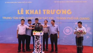 Khai trương Trung tâm IOC, Hà Giang quyết tâm xây dựng chính quyền điện tử