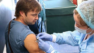 Người Nga có thể được tiêm đại trà vaccine phòng Covid-19 từ tháng 10/2020