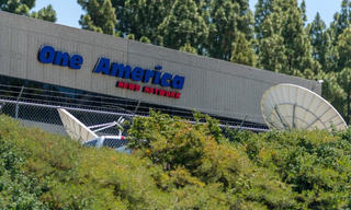 YouTube cấm kênh OAN hoạt động một tuần vì đưa tin sai lệch về COVID-19