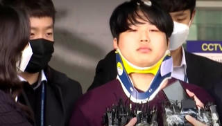 Gã trai 24 tuổi tống tiền, tình 74 phụ nữ