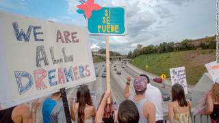 Thẩm phán liên bang Mỹ ra phán quyết khôi phục chương trình bảo hộ nhập cư DACA