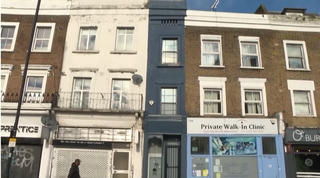 Ngôi nhà mỏng nhất London được rao bán giá hơn một triệu euro