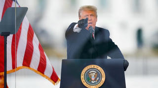 Thượng viện Mỹ hoãn phiên tòa luận tội cựu Tổng thống Trump