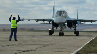 Nga trình diễn máy bay siêu thanh Su-34 tiêu diệt mục tiêu