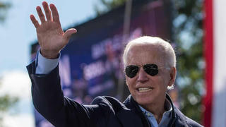 Những điều thú vị về cặp kính ông Biden tặng ông Putin trong lần gặp thượng đỉnh đầu tiên