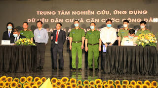 Thành lập Trung tâm nghiên cứu, ứng dụng dữ liệu dân cư và căn cước công dân 