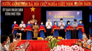 Phú Yên khai trương hệ thống phòng họp không giấy VNPT-eCabinet