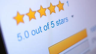 Cảnh báo “review” giả khi mua hàng trên sàn thương mại điện tử