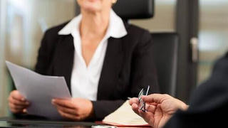 Tìm cơ chế phối hợp để luật sư tham gia tố tụng các vụ án hình sự trong dịch bệnh COVID-19